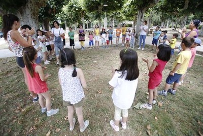 MIS DE 320 NENOS E NENAS PARTICIPAN NAS ACTIVIDADES DE VERN ORGANIZADAS POLO  CONCELLO DE TOMIO