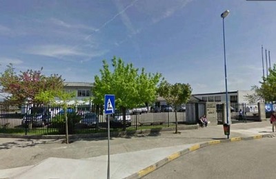 VALENA RECUPERA PARQUE ESCOLAR DA EB 2,3 / S