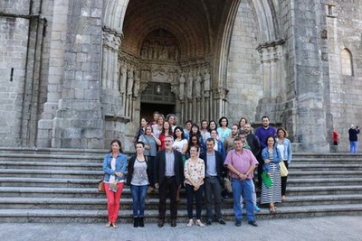 O OBRADOIRO DE EMPREGO -DESCUBRE TUI 2015- FORMAR A 20 DESEMPREGADOS EN DESEO DE PRODUTOS GRFICOS E PROMOCIN TURSTICA LOCAL E INFORMACIN AO VISITANTE