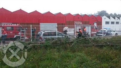 VARIAS INCIDENCIAS EN TOMIO POR MOR DO TEMPORAL