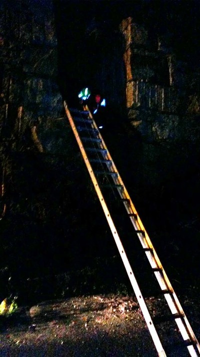 INUNDACIN NA RA VISTA ALEGRE DE OIA NA PASADA MADRUGADA