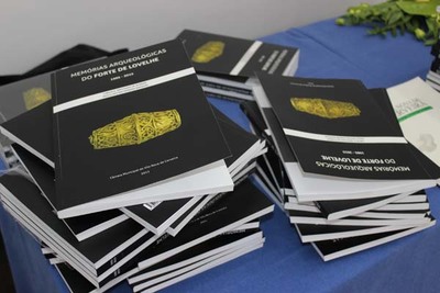 -MEMRIAS ARQUEOLGICAS DO FORTE DE LOVELHE 1985-2015- REGISTADAS EM LIVRO