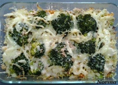 RECETA: BRECOL CON ATUN Y CUATRO QUESOS
