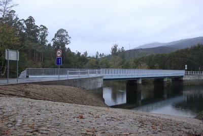 PONTE DAS POLDRAS EM COVAS ABERTA  CIRCULAO 