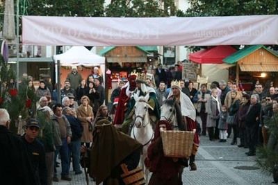 MERCADO NATALCIO COM REGRESSO MARCADO PARA O CENTRO HISTRICO