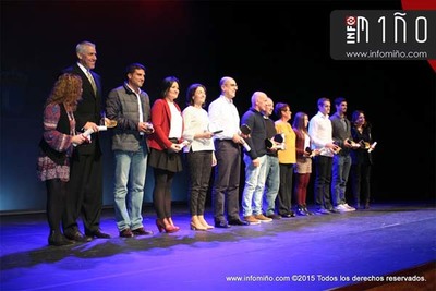 ROI RODRGUEZ E SARA GONZLEZ RECIBIRON O PREMIO DEPORTE TUDENSE DEPORTISTA 2015 NAS CATEGORAS FEMININA MASCULINA 