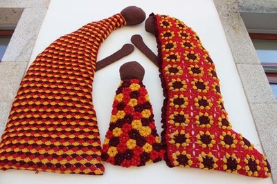 SAGRADA FAMLIA EM CROCHET EXPOSTA NATAL CERVEIRA