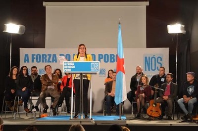 CARME ADN: -NS NON SOMOS UNHA CANDIDATURA DE PLSTICO, TEMOS UN PROXECTO ANTI RECURTES E PARA GALIZA, CON CONTIDO DETRS-