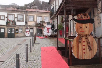 MAGIA DO NATAL CHEGOU S RUAS DE CERVEIRA