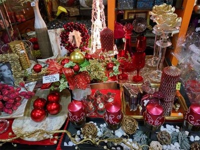HASTA UN 25% DE DESCUENTO EN ARTCULOS NAVIDEOS EN FLORISTERA REGALOS ARCOS EN A GUARDA