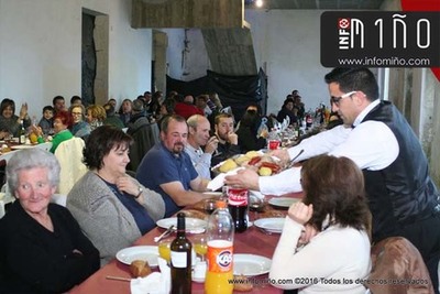 ESPECIAL - OS COMUNEROS DE CAMPOSANCOS CELEBRARON A XIX PALETADA-LACONADA DE SAN AMARO