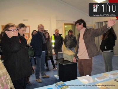 ESPECIAL - XABI GARRIDO REALIZA UNHA EXPOSICIN NO CENTRO CULTURAL DE PEDORNES-OIA