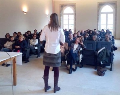 XITO DE ASISTENCIA NA PRIMEIRA CONFERENCIA DAS XORNADAS EDUCAR PARA PROTEXER