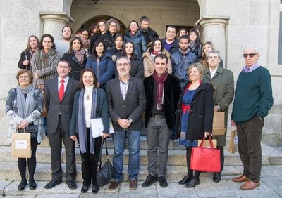 A ELABORACIN DE MATERIAL TURSTICO PROMOCIONAL DE TUI CENTROU A ACTIVIDADE DO OBRADOIRO DE EMPREGO -DESCUBRE TUI 2015-