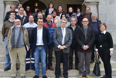 ESTE XOVES COMEZARON A TRABALLAR NO CONCELLO DE TUI 22 PERSOAS AO ABEIRO DO PLAN CONCELLOS 2016 