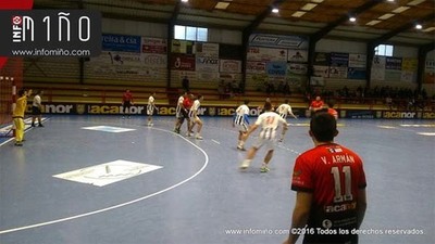 ESPECIAL - O ACANOR ATL. NOVS ACADA UNHA VICTORIA IGUALADA ANTE O PONTEVEDRA POR 29-25