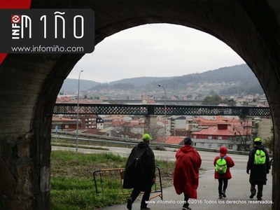 ESPECIAL - ESTE SBADO CELEBROUSE A TERCEIRA ETAPA DO CAMIO PORTUGUS QUE FAN EN COMPAA OS VECIOS E VECIAS DA GUARDA E CAMINHA