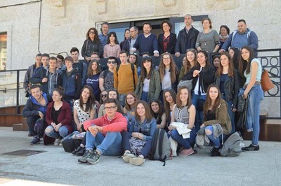 CINCO PROFESORES E 37 ESTUDANTES FRANCESES DE SECUNDARIA, PASAN UNHA SEMANA CON FAMILIAS TOMIESAS