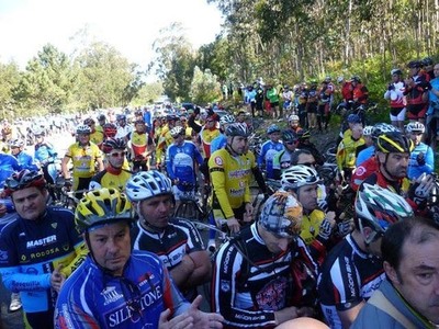 MIS DUN MILLEIRO DE PERSOAS HOMENAXEARON AS VTIMAS DO ACCIDENTE DA GUARDA