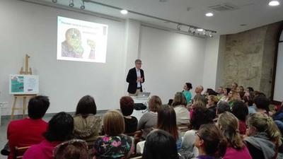 CICLO DE CHARLAS -MANUAL DE INSTRUCINS PARA EDUCAR- NA GUARDA