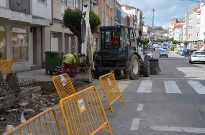 O Concello da Guarda realiza a reposicin da trada de auga e ampliacin do aparcamento en Manuel lvarez 