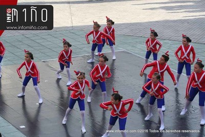 ESPECIAL - Marcando Pasos encheu o Auditorio de San Benito de A Guarda cun festival de baile