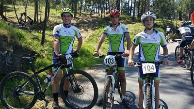 Club Ciclista do Rosal: Iker e Carmen no pdio de Negreira 