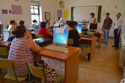 Quince persoas desempregadas comezan en Tomio un curso de xestin administrativa de 900 horas de duracin