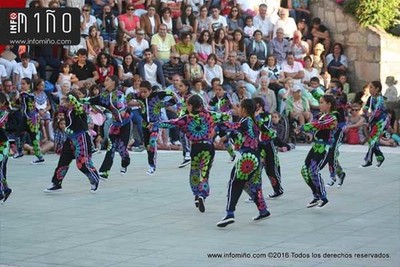 ESPECIAL - O Auditorio de San Benito de A Guarda foi o escenario da XII edicin do Festival de Baile Moderno de Xamaraina