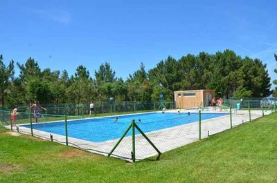 Valena Tem Duas Piscinas Grtis no Vero: Piscina de Sanfins Reabriu ao Pblico