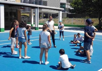 Comeza en Oia un curso de ocio activo e saudable para nenos