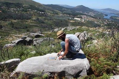 Investigao da UM traz novos dados sobre a arte rupestre de Cerveira 