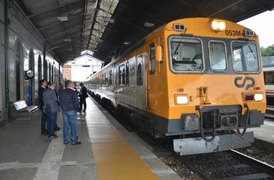 Paragem em Valena do Comboio Porto ? Vigo Dinamiza Economia Local e Regional