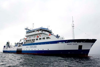 El buque oceanogrfico Miguel Oliver inicia la campaa de evaluacin cientfica -DEMERSALES 2016-