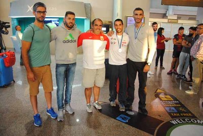 scar Graa y Ramn Ferro regresaron del Campeonato del Mundo de maratn con su undcima medalla