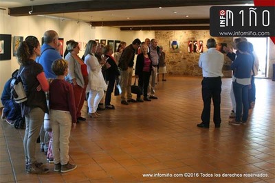 Especial - Alumnos/as do Curso de Pintura Municipal expoen as sas obras na Sala de Exposicins do Rosal