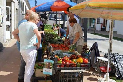O mercadillo de Tomio celebrarse este martes  ser festivo o mrcores