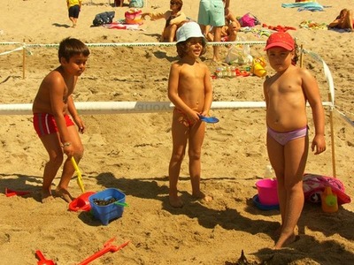 ESPECIAL CONCURSO FIGURAS DE AREA NA PRAIA DO MUO A GUARDA