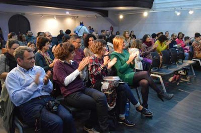 Tomio quere unha biblioteca municipal divertida, clida e que convide  integracin