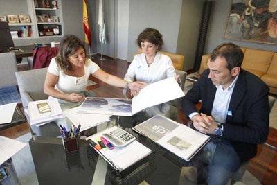 Medio Ambiente estudar colaborar cos concellos de Tui e Tomio para executar unha gran senda fluvial no Mio