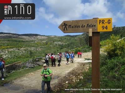 O Rosal estrea nova sinalizacin do trazado do sendeiro homologado PR-G94 Rota dos Muos do Foln e Picn