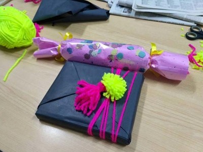  O obradoiro de Empaquetado creativo inaugurou as actividades navideas do mes de decembro na Guarda 