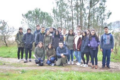 Alumnos do IES A Sangria de A Guarda realizan un Estudo topogrfico e da biodiversidade da praia da Lamia