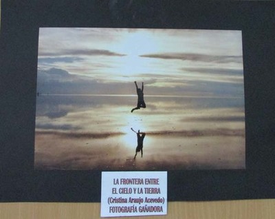 A guardesa Cristina Araujo Acevedo ga�a o concurso fotogr�fico Viaxando