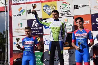 O CC O Rosal remata a tempada de ciclocrss con vitria de Mario na Copa de Portugal