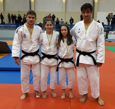 Cuatro medallas nacionales para los deportistas del Club Guards Judo Baixo Mio