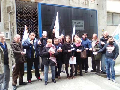 O BNG realizou un acto simultneo en todo o pas para esixir indemnizacins para as persoas afectadas polos cortes de luz e a mellora do servizo