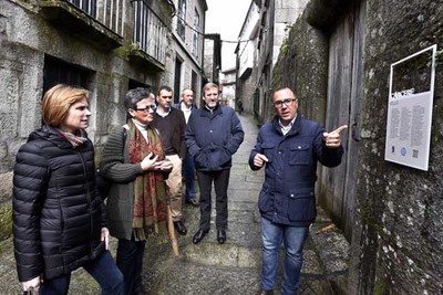 Turismo de Galicia mellora a sinalizacin da zona monumental do Concello de Tui  