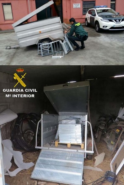 La Guardia Civil recupera un remolque cargado de arquetas metlicas sustrado en O Rosal
