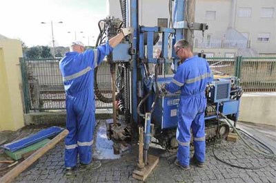 Ministro do planeamento e das infraestruturas visita Vila Praia de Ancora